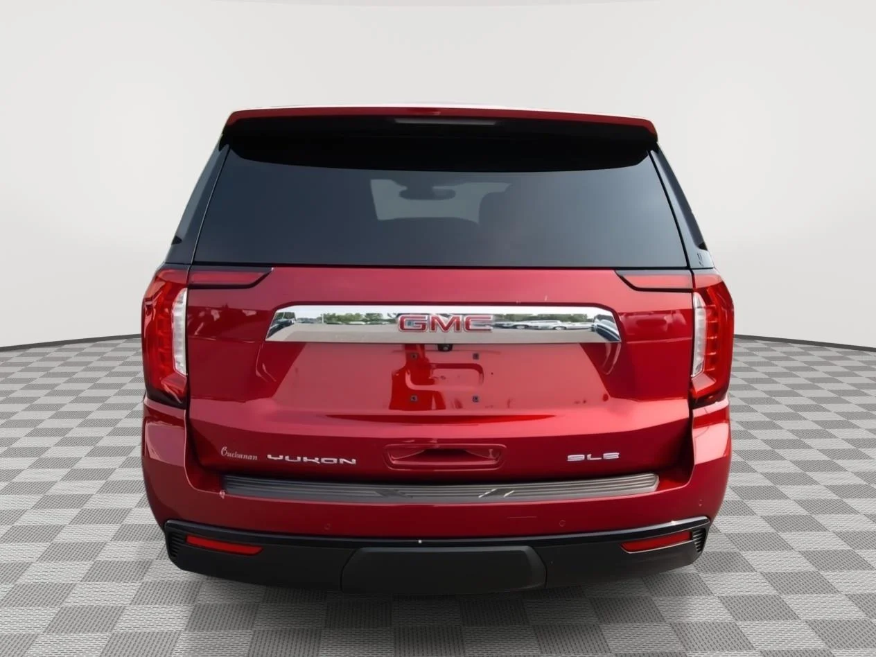 Used 2024 Volcanic Red Tintcoat GMC SLE image 6