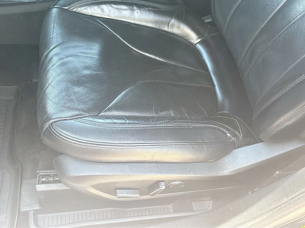 Used 2018 Black Lincoln Reserve image 21