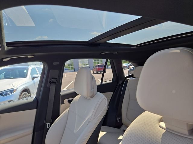 New 2026 Starling Blue Metallic Mercedes-Benz GLC300 image 25