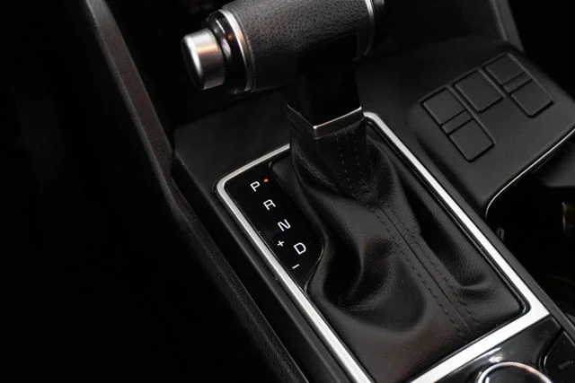 Used 2025 Black Kia LX image 22