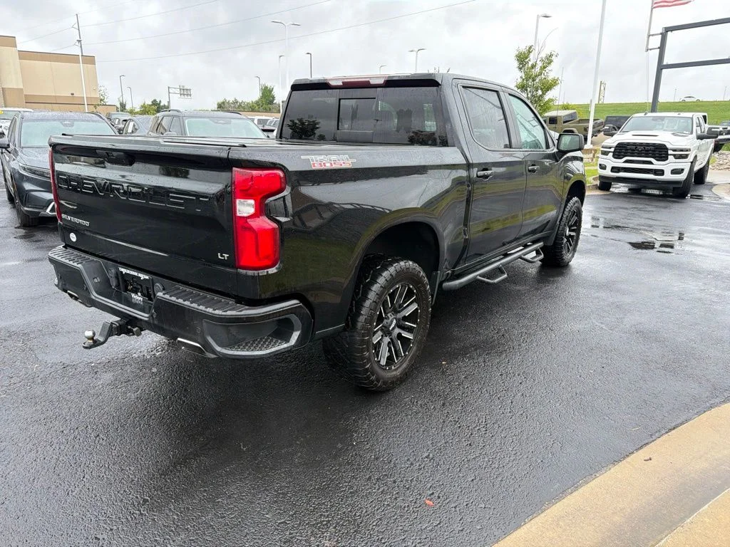 Used 2019 Black Chevrolet LT Trail Boss image 7