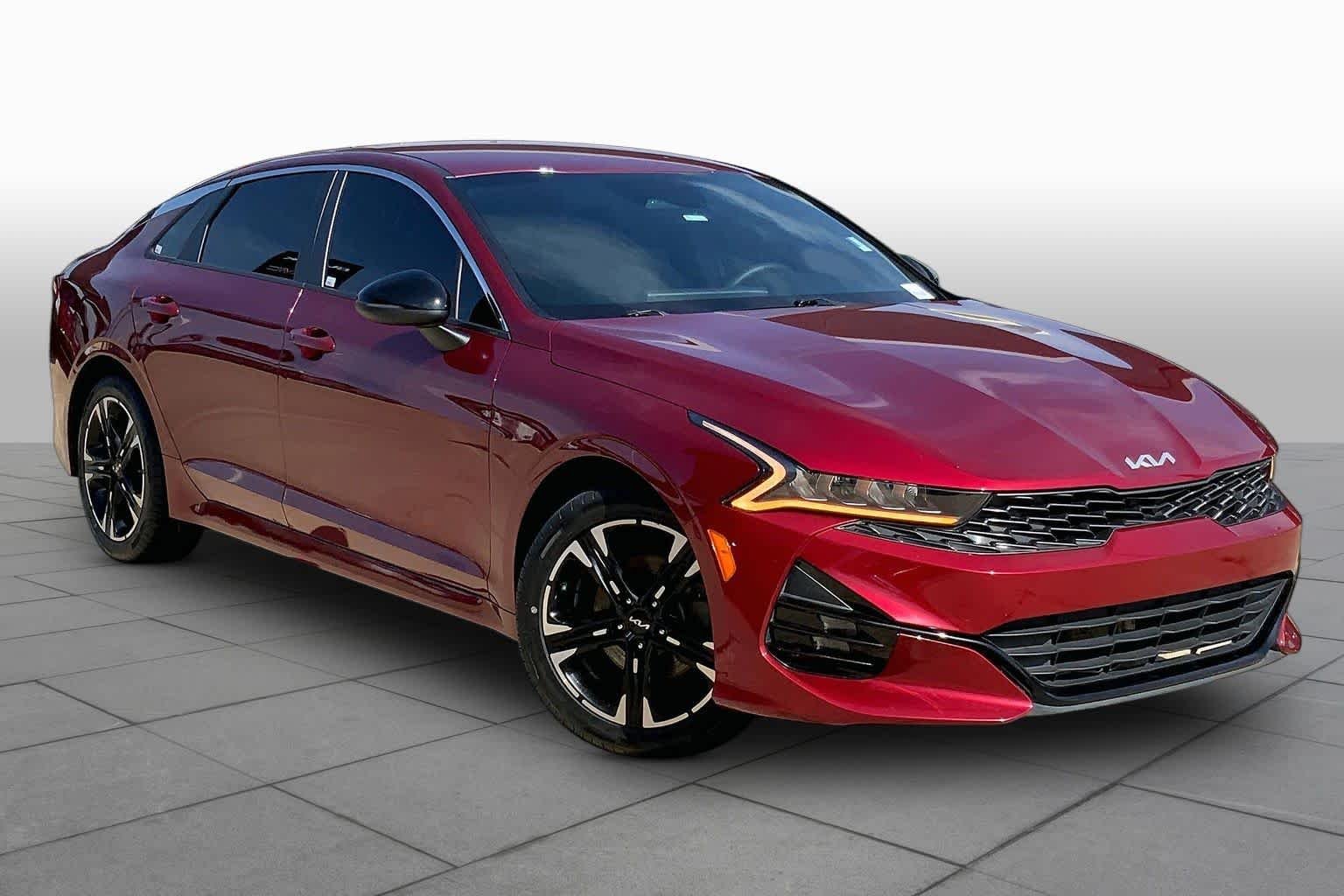 Used 2022 Passion Red Kia GT-Line image 3