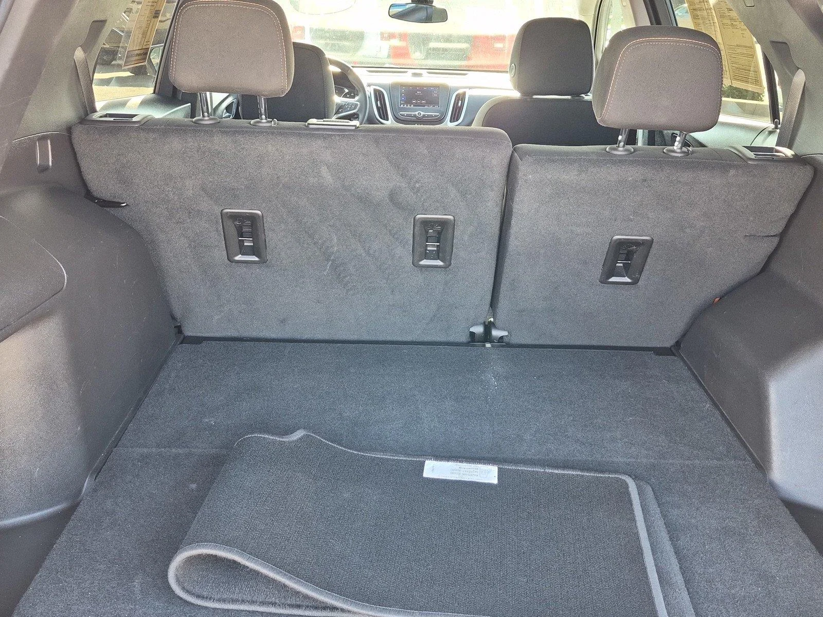 Used 2024 Summit White Chevrolet LT image 12