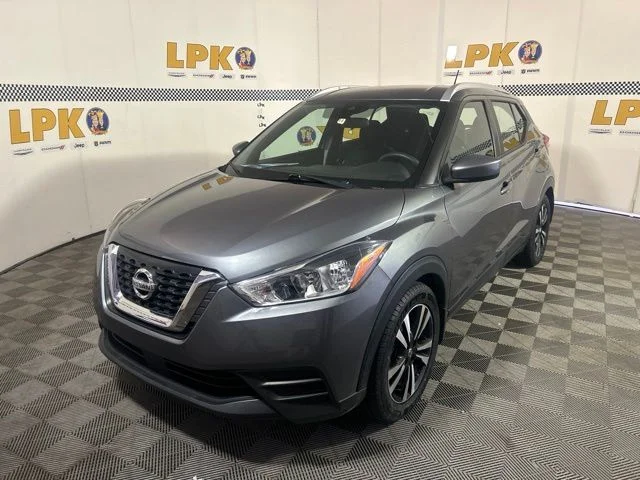 Used 2020 Gun Metallic Nissan SV image 8