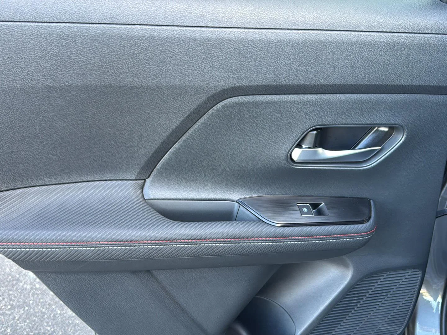 Used 2025 Gun Metallic Nissan SR image 23