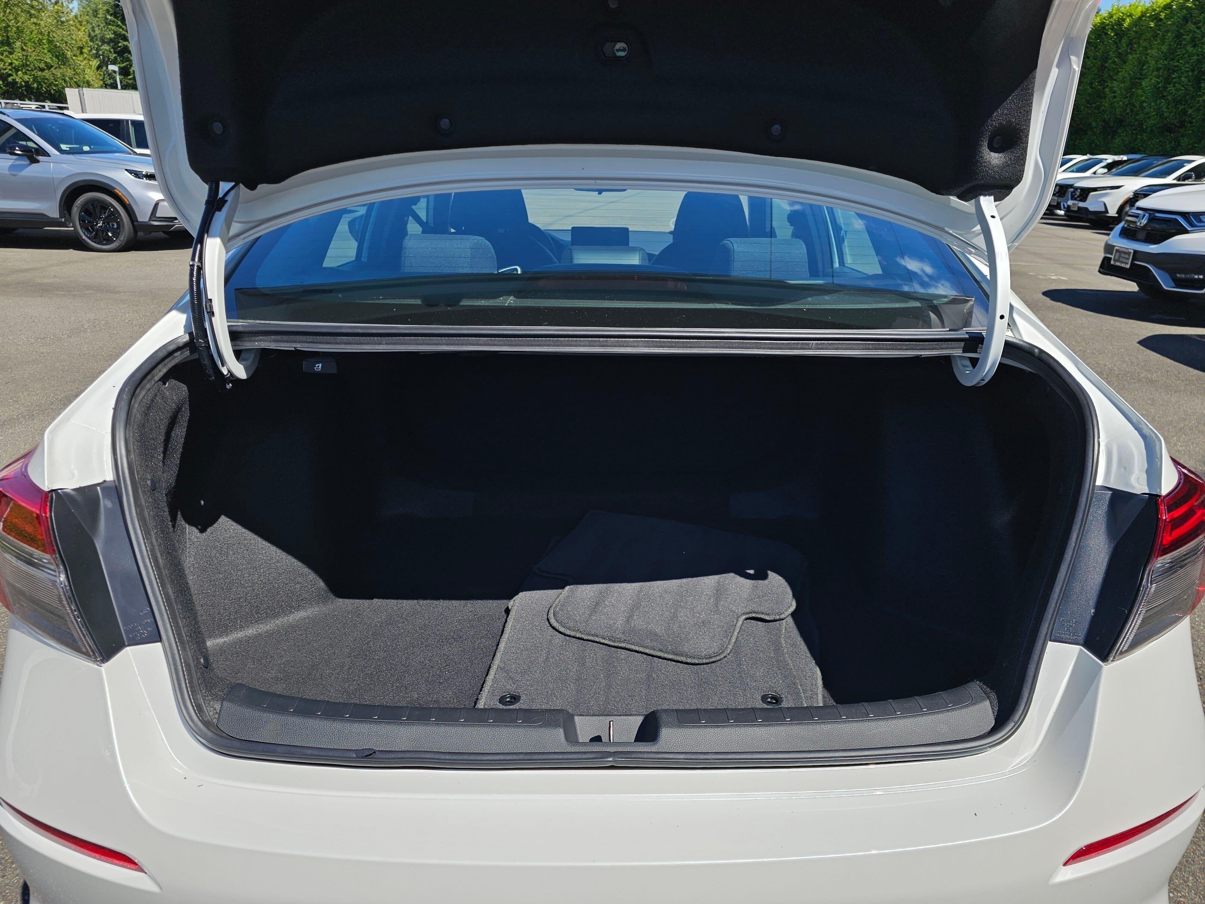 Used 2023 Platinum White Pearl Honda Sport image 16