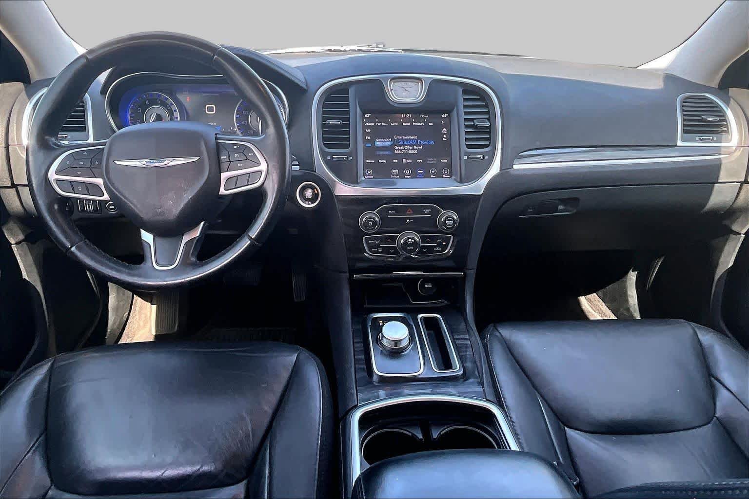 Used 2018 Maximum Steel Metallic Clearcoat Chrysler Touring L image 16