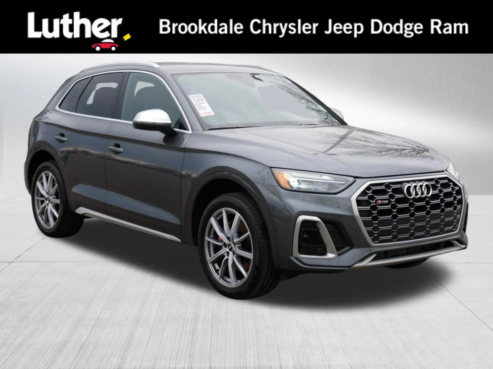 2022 Audi SQ5 Premium's photo