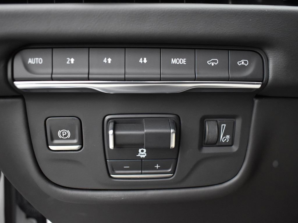 2025 CADILLAC ESCALADE - Image 12