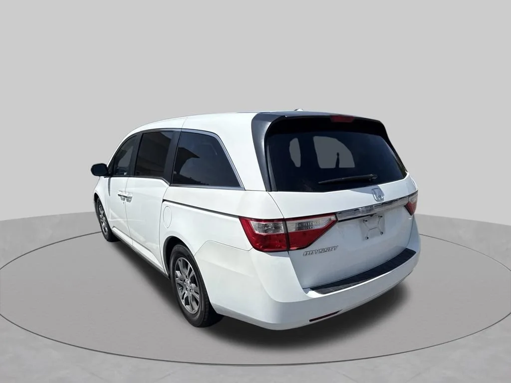 Used 2011 White Honda EX-L image 8