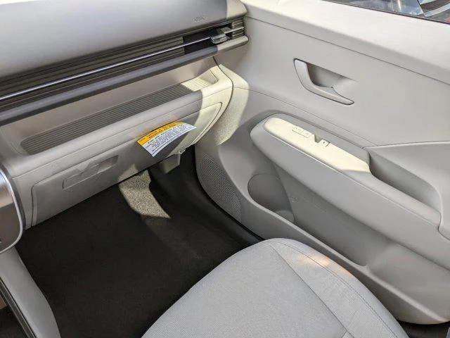 2025 Hyundai Kona SEL Convenience - Photo 14