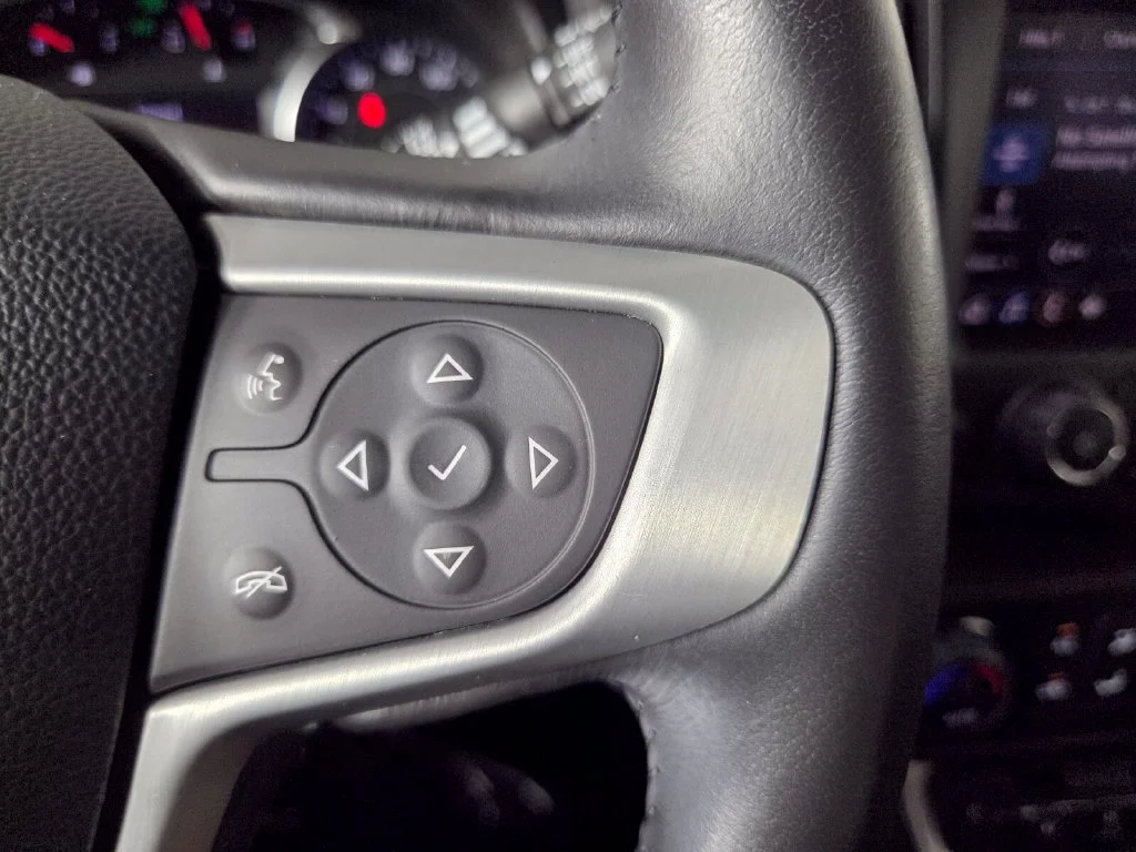 Used 2022 Summit White GMC SLT image 16