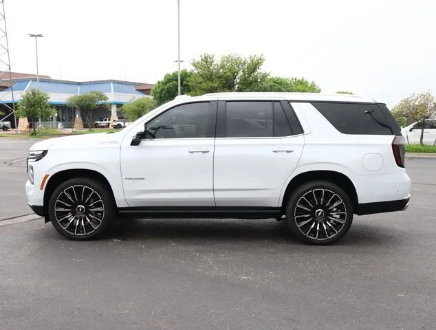 New 2026 Polar White Tricoat Chevrolet High Country image 39