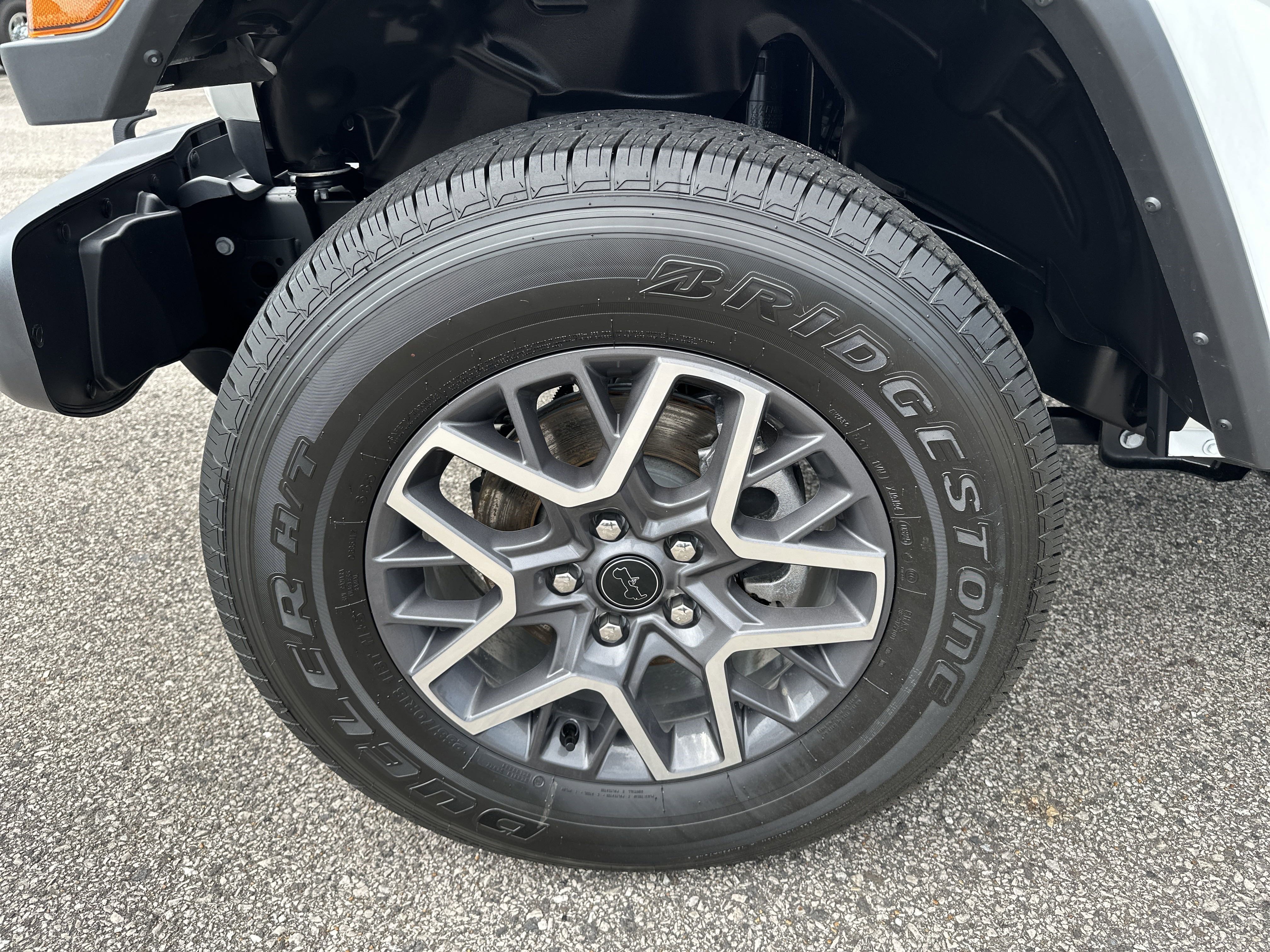 2025 Jeep Wrangler 4-Door Sahara - Photo 11