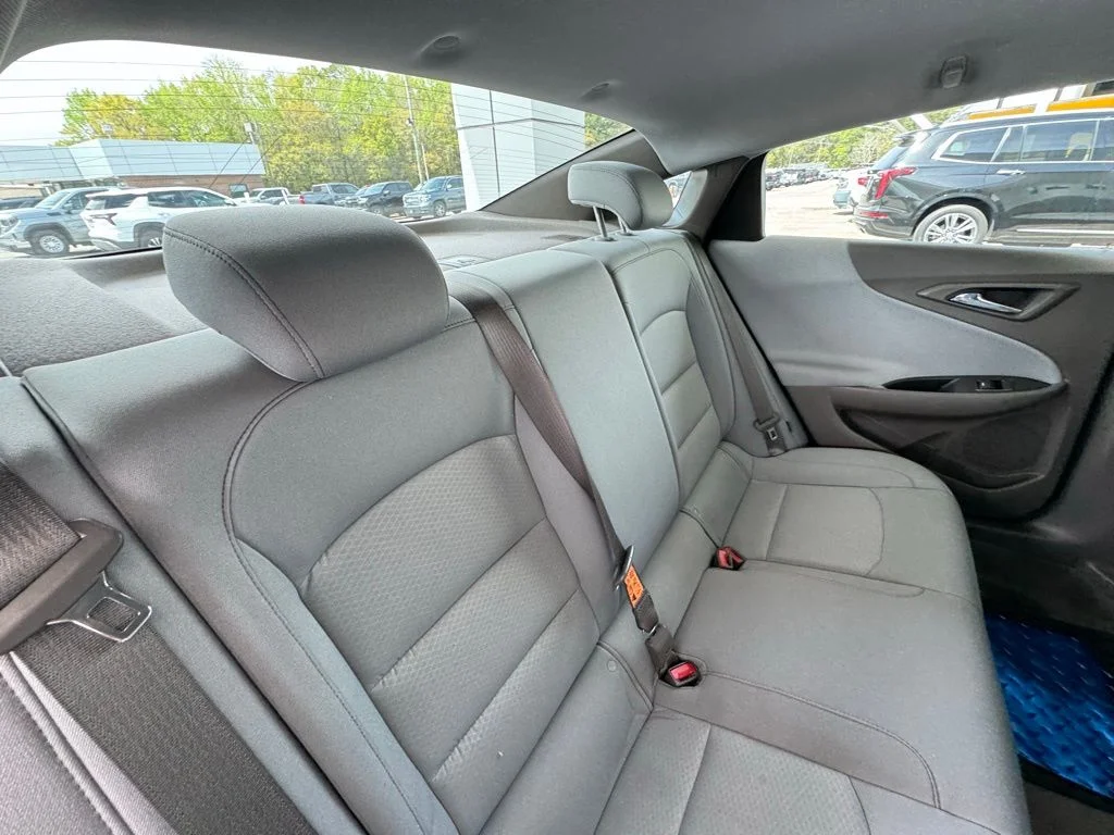 Used 2024 Summit White Chevrolet LS image 24