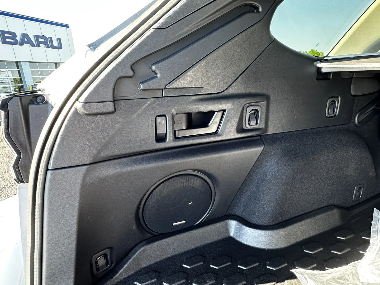 2025 Subaru Outback Onyx Edition - Photo 11