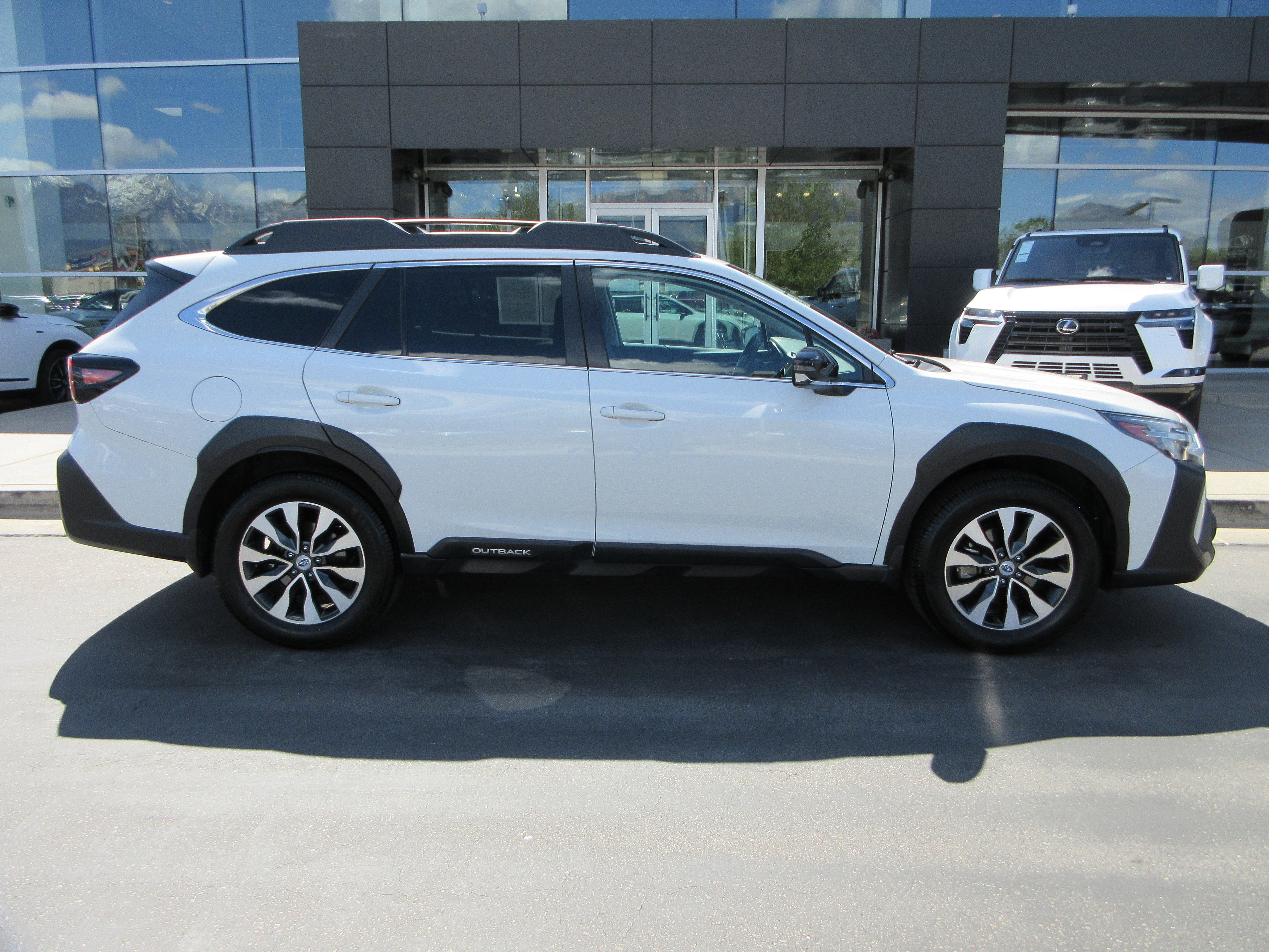 Used 2023 Crystal White Pearl Subaru Limited XT image 12