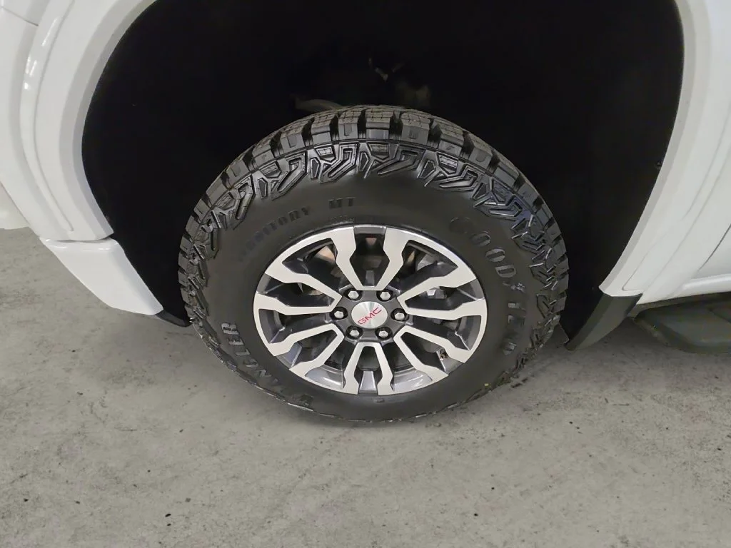2022 GMC Sierra 1500 Limited AT4 - Photo 13