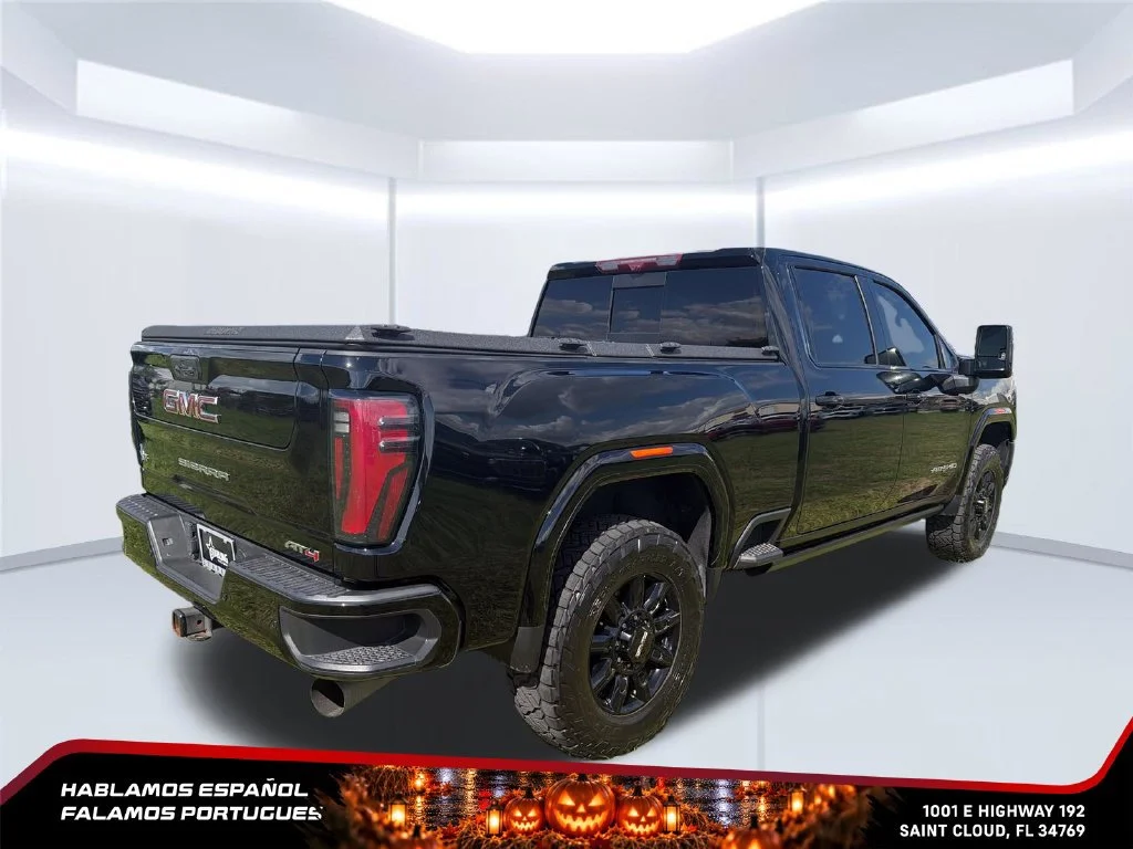 Used 2024 Onyx Black GMC AT4 image 5