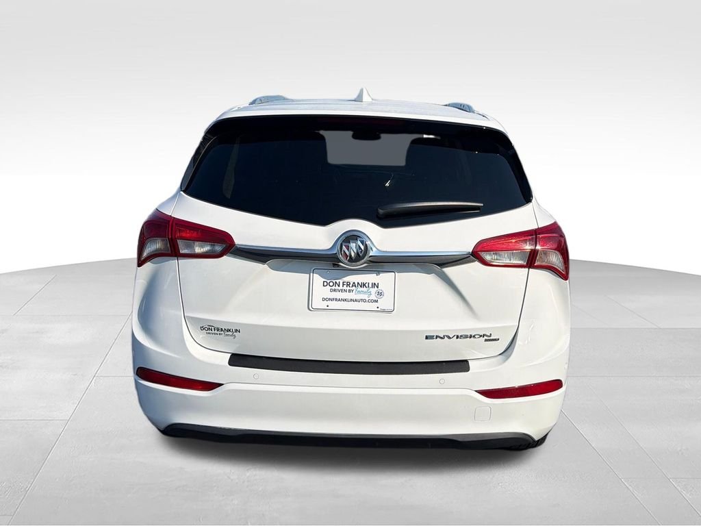 Used 2020 White Buick Essence image 4