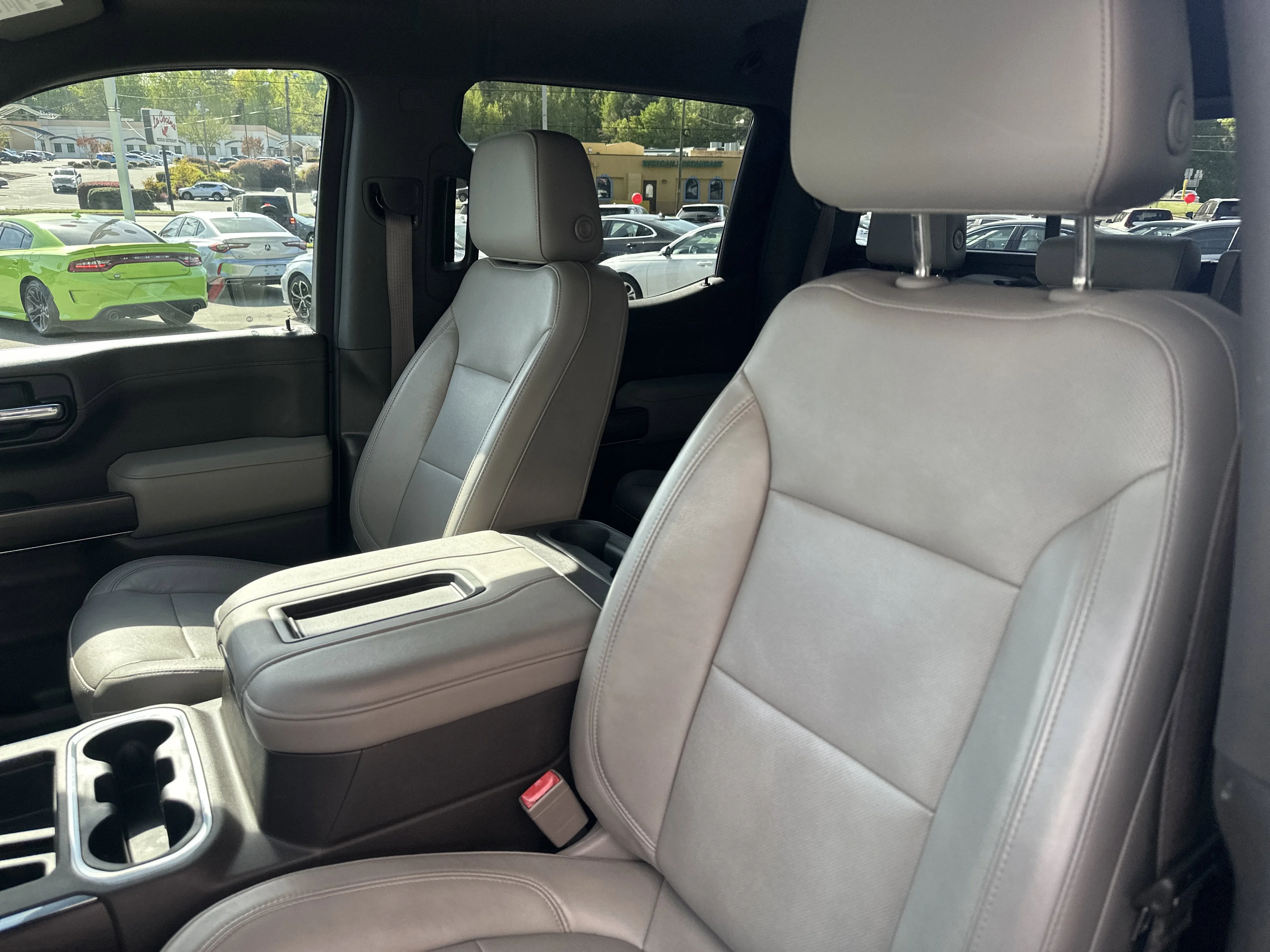 Used 2019 Satin Steel Metallic GMC SLT image 17
