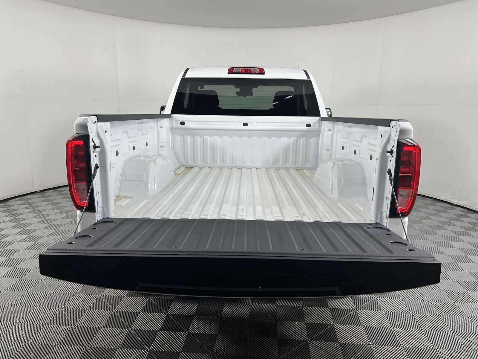 New 2026 Summit White GMC Pro image 14