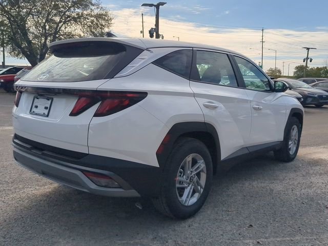 2025 Hyundai Tucson SE - Photo 31
