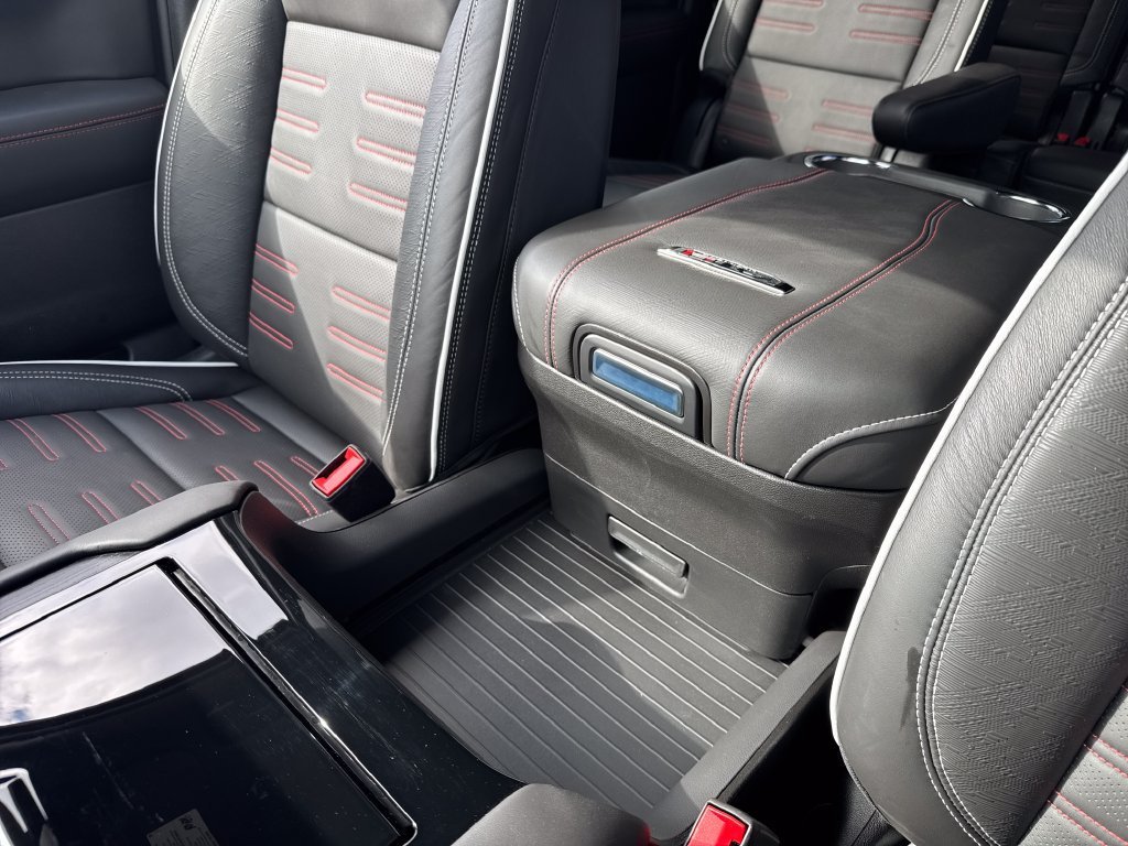 2026 GMC Yukon XL AT4 Ultimate - Photo 49