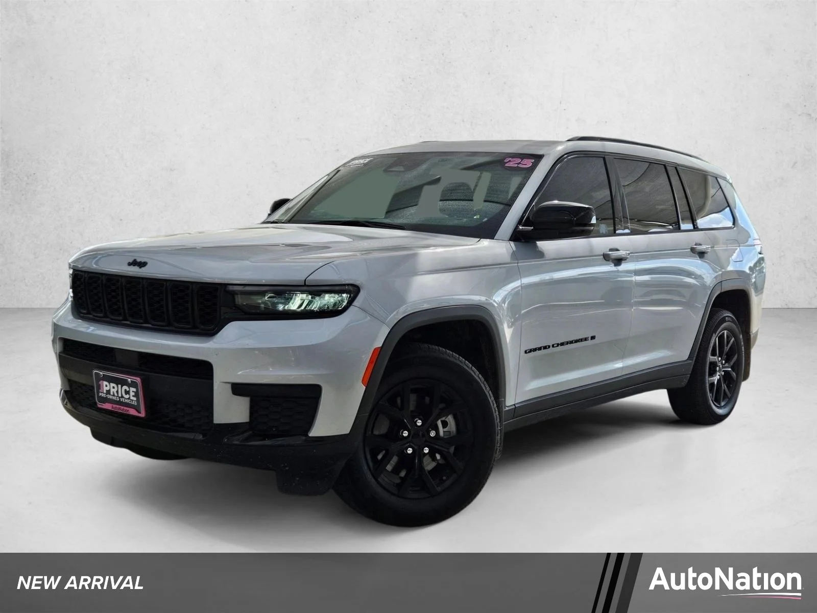 Used 2025 Silver Zynith Jeep Altitude X image 1
