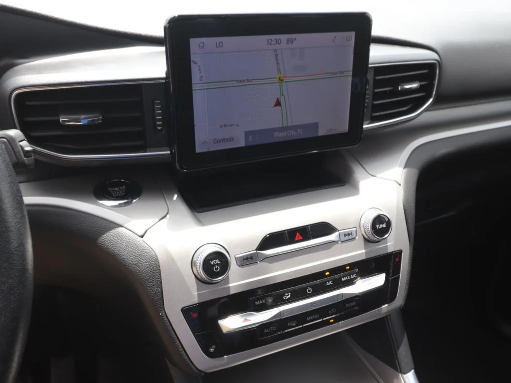 Certified Used 2023 Gray Ford XLT image 20