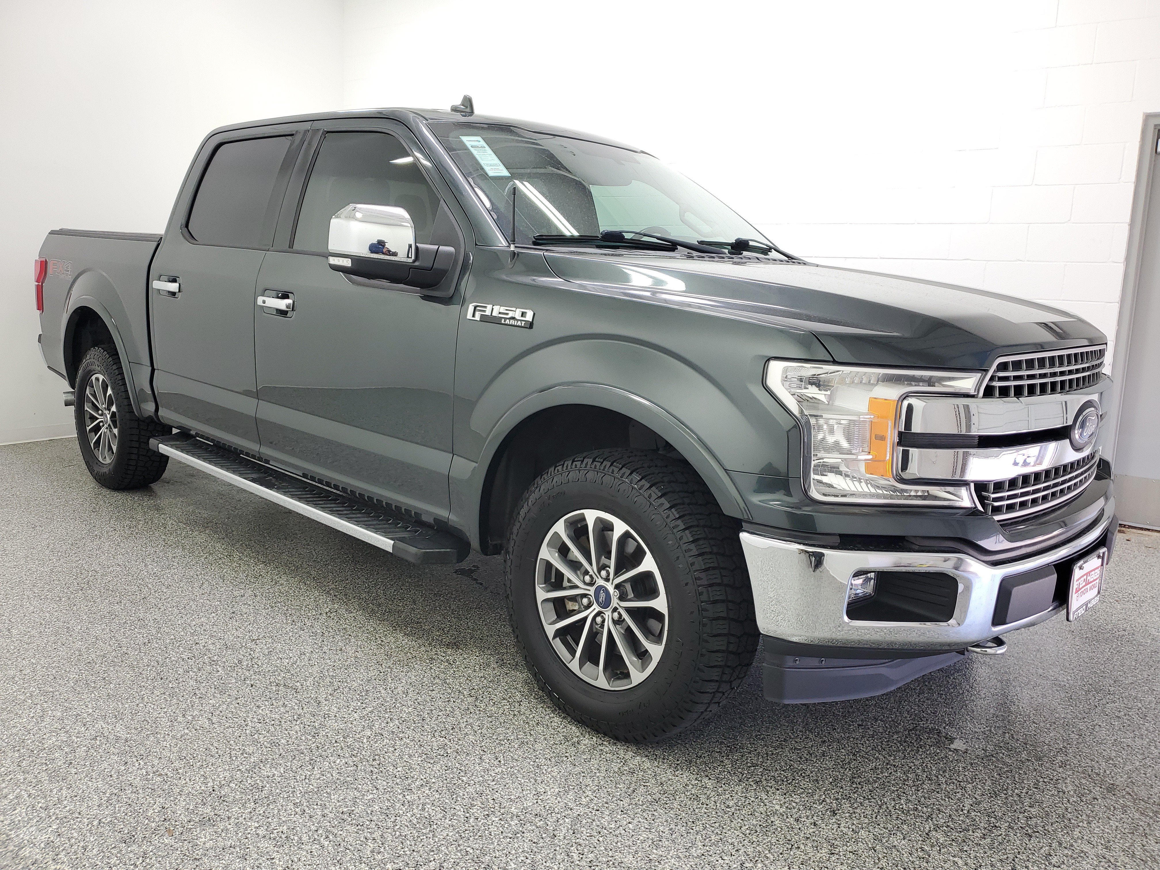 Used 2018 Gray Ford LARIAT image 4