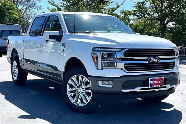 New 2026 Star White Metallic Tri-Coat Ford King Ranch® image 2