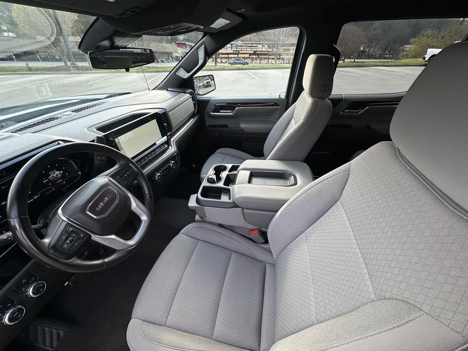 Used 2024 Downpour Metallic GMC SLE image 10