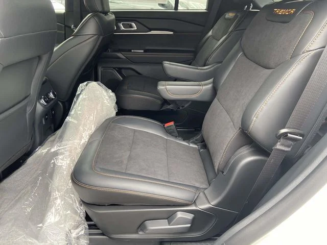 New 2026 White Ford Tremor image 10