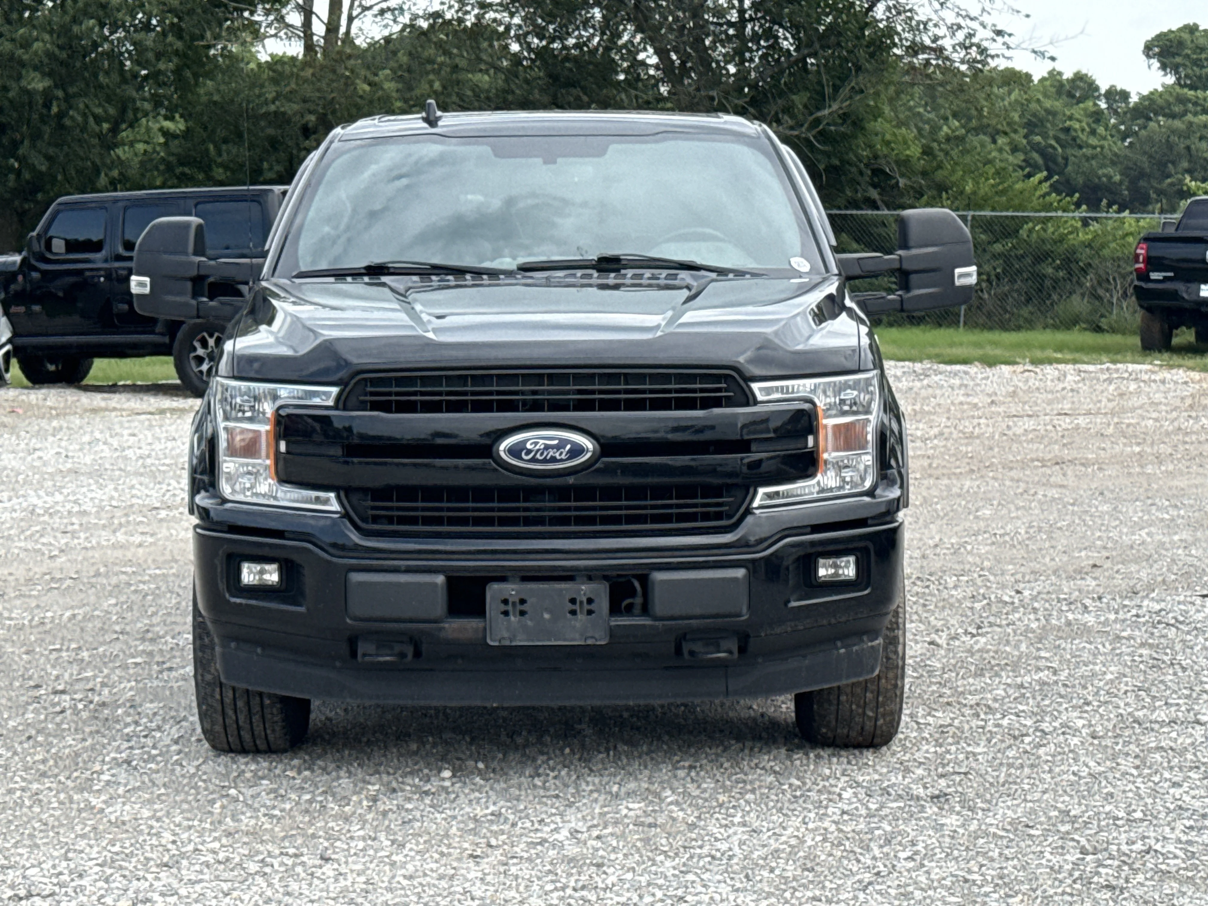 Used 2018 Shadow Black Ford Lariat 4WD image 2