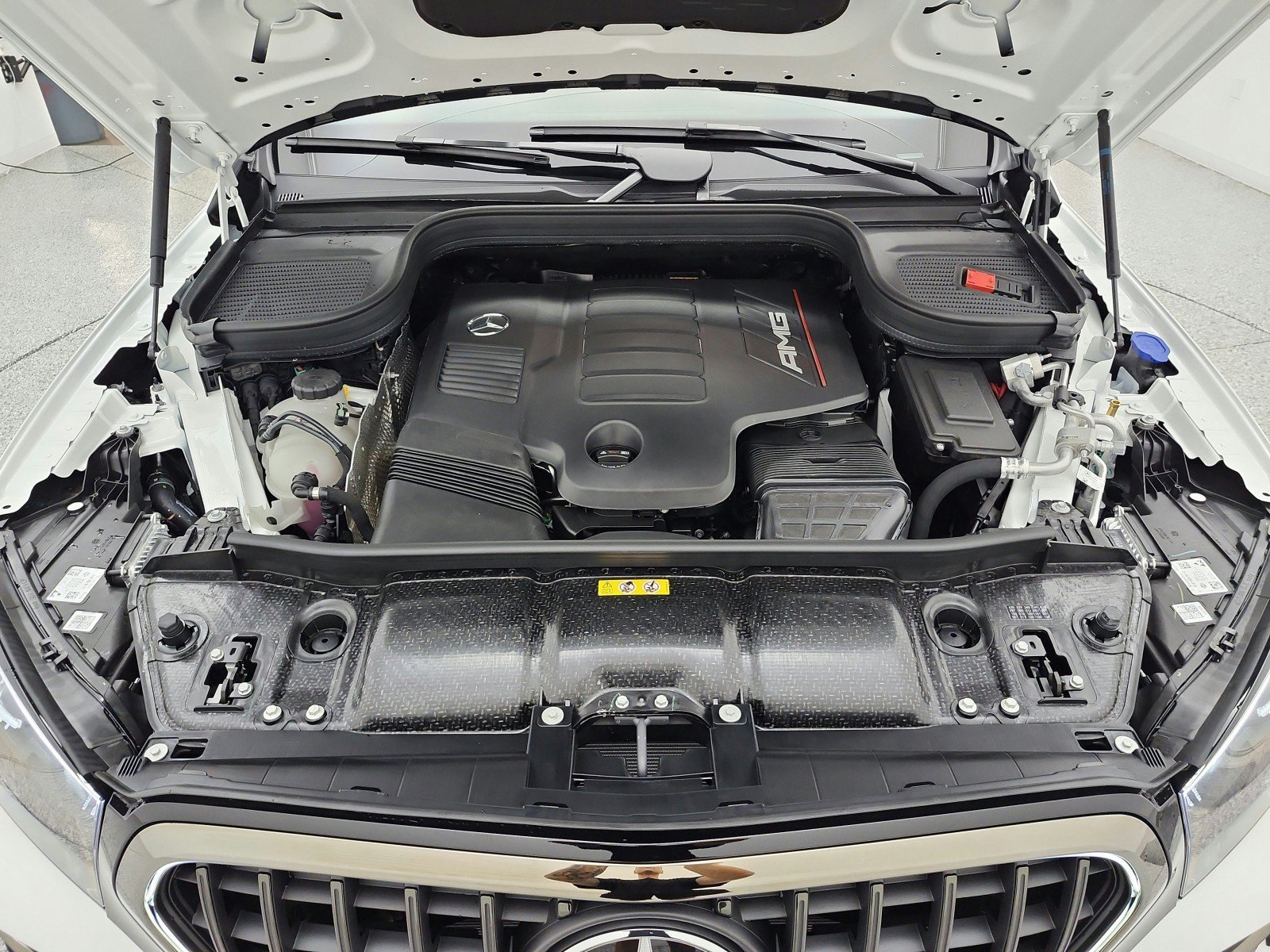 New 2027 Polar White Mercedes-Benz AMG® GLE 53e 4MATIC+ SUV image 27