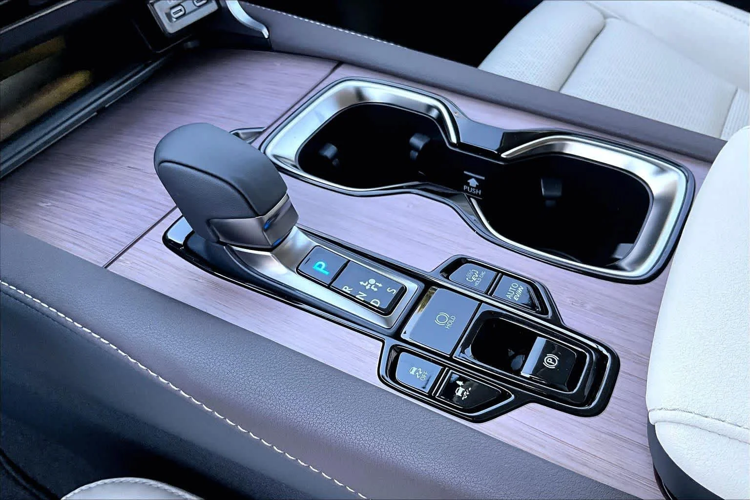 New 2026 Eminent White Pearl Lexus LUXURY AWD image 11