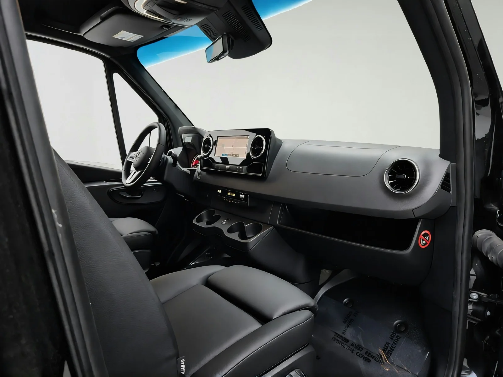 Used 2024 Obsidian Black Metallic Mercedes-Benz  image 20