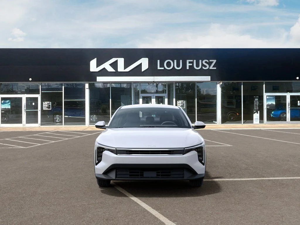New 2026 Snow White Pearl Kia LXS image 2