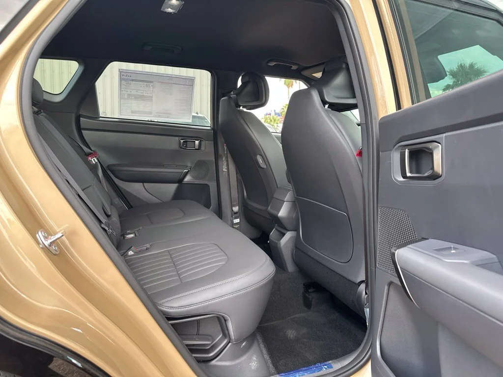 New 2027  Kia X-Line S image 18