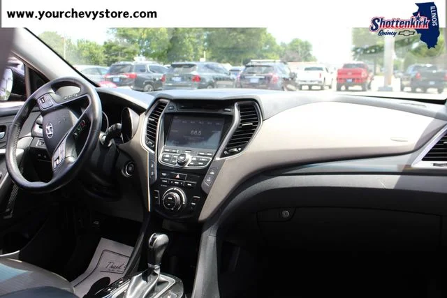 Used 2015 Blue Hyundai Base image 9