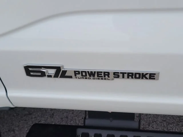 New 2026 Oxford White Ford XL image 10