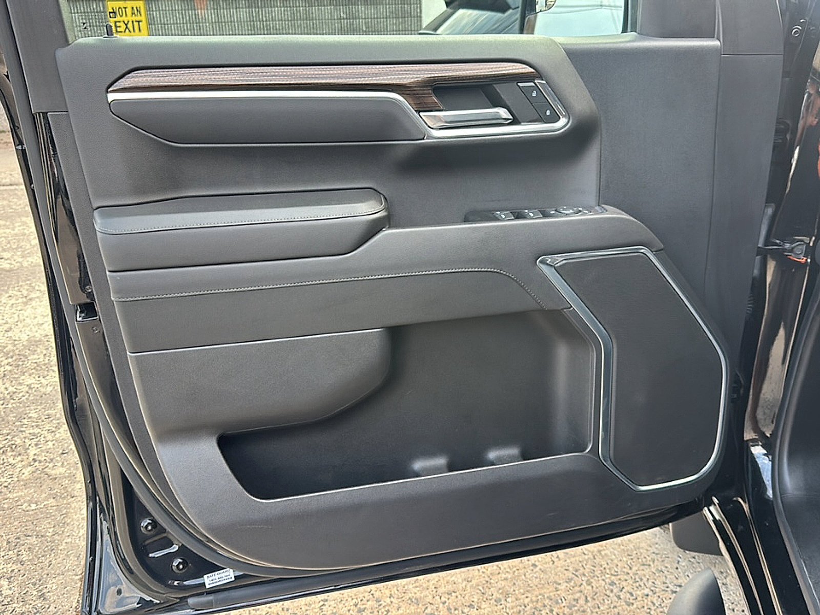 2023 Chevrolet Silverado 1500 RST - Photo 15