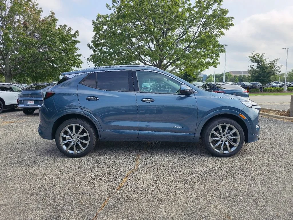 New 2026 Ocean Blue Metallic Buick Avenir image 7