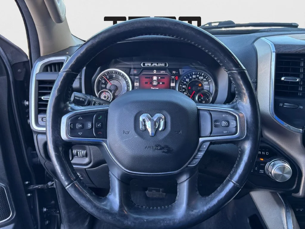 Used 2019 Black Ram Laramie image 17