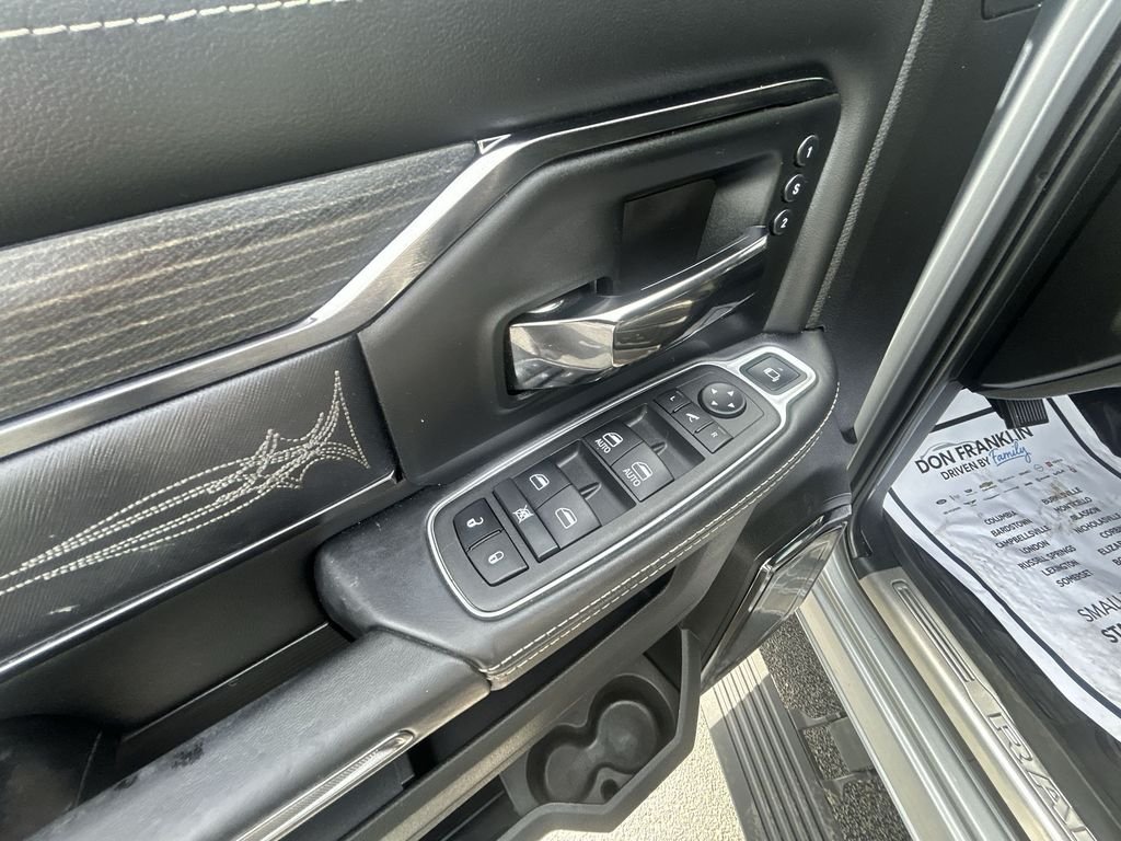 Used 2022 Silver Ram Limited image 19