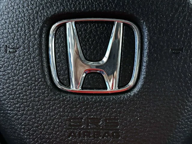 Certified Used 2024 Platinum White Pearl Honda AWD EX-L image 25
