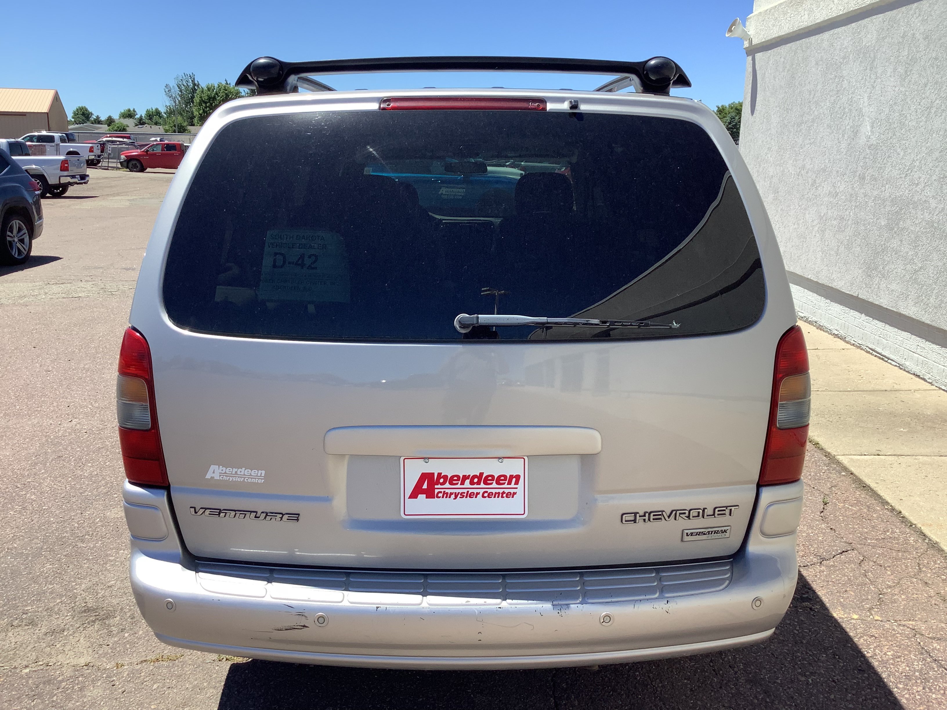 Used 2004 Silver Chevrolet LT image 6