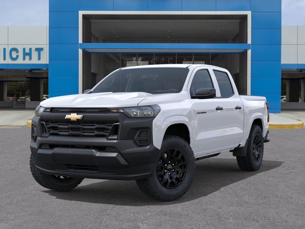 New 2026 Summit White Chevrolet WT image 6