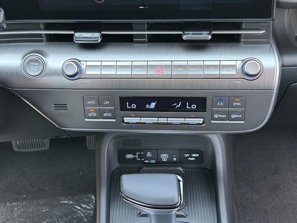 New 2027 Atlas White Hyundai SEL Sport image 12